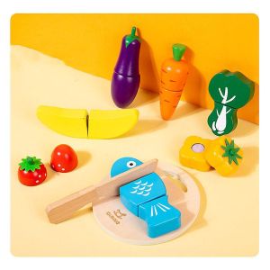 Montessori 9 Pieces Wooden Kitchen Toys Playsets Pretend Play Including Chopping Board Knife Fish Eggplant Strawberry Carrot Banana Tomato & Spinach