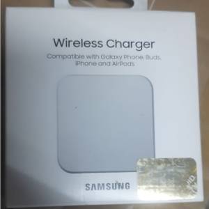 Samsung White Wireless Charger P1300B