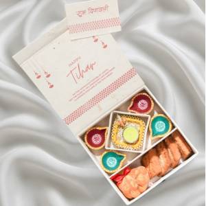 Makkuse Small Tihar White Box