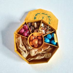 Makkuse Lhoshar Gift Pack